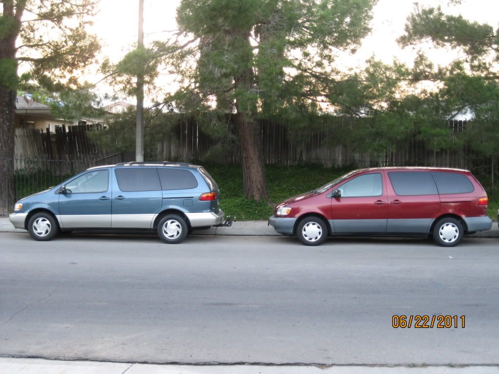 Sienna 1st generation 19982003 with Air Lift 1000 air bags Toyota